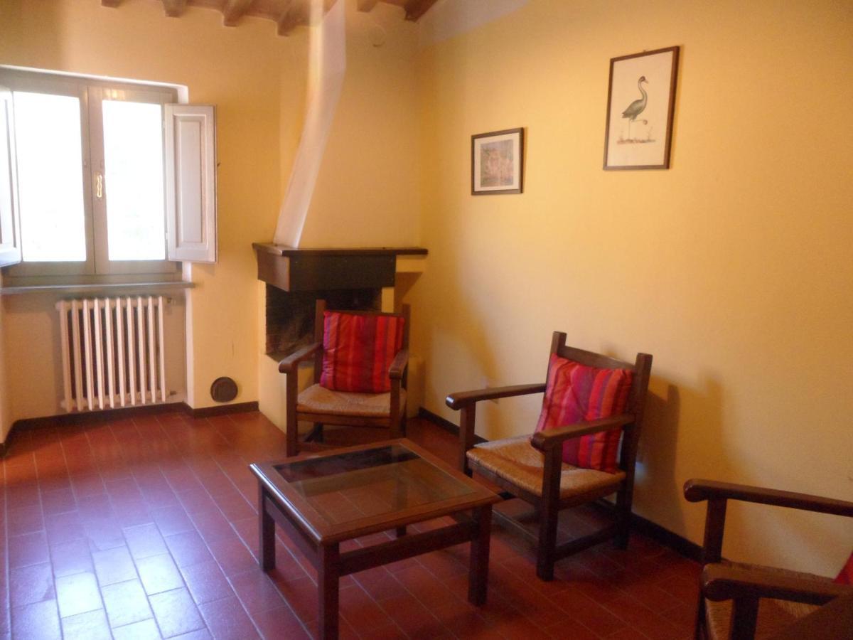 Badia Il Vingone Guest House Citta di Castello Luaran gambar