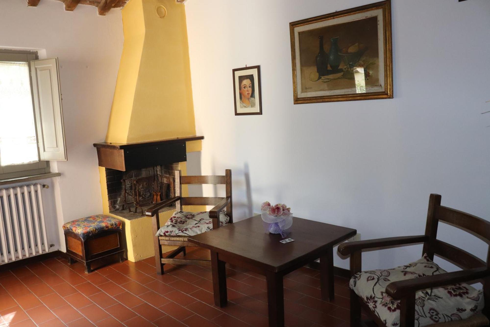 Badia Il Vingone Guest House Citta di Castello Luaran gambar