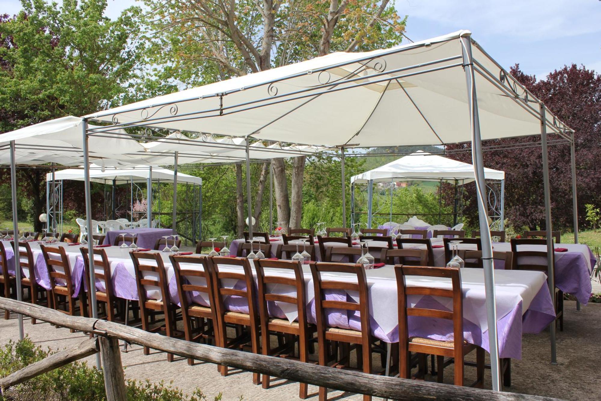 Badia Il Vingone Guest House Citta di Castello Luaran gambar