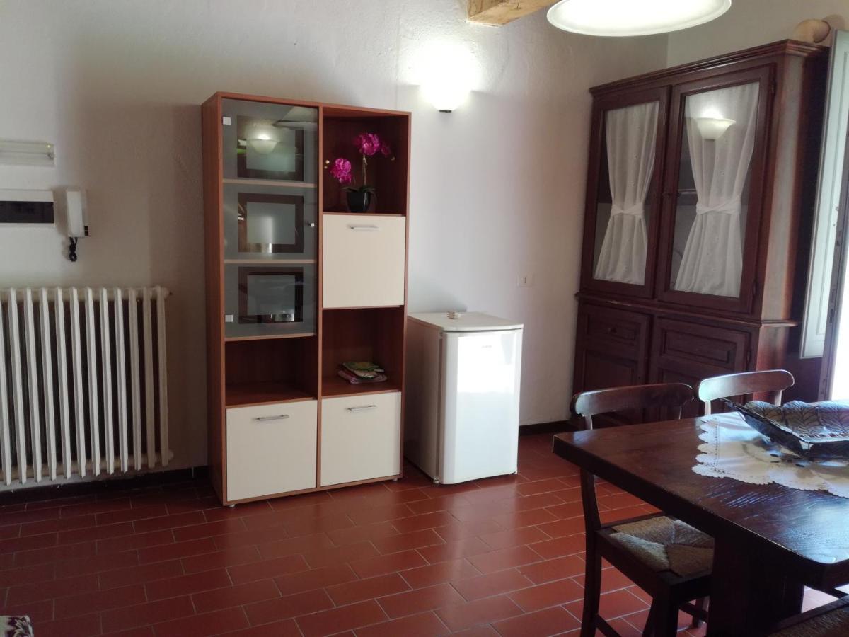 Badia Il Vingone Guest House Citta di Castello Luaran gambar